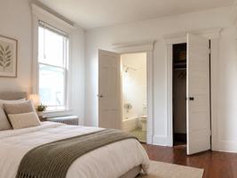 featured image of 577 Orange St