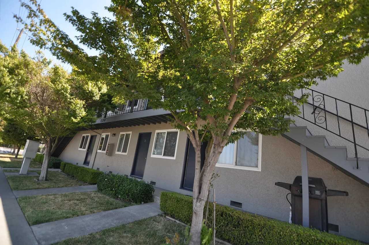 490 E Hedding St #3 - Photo 7 of 10