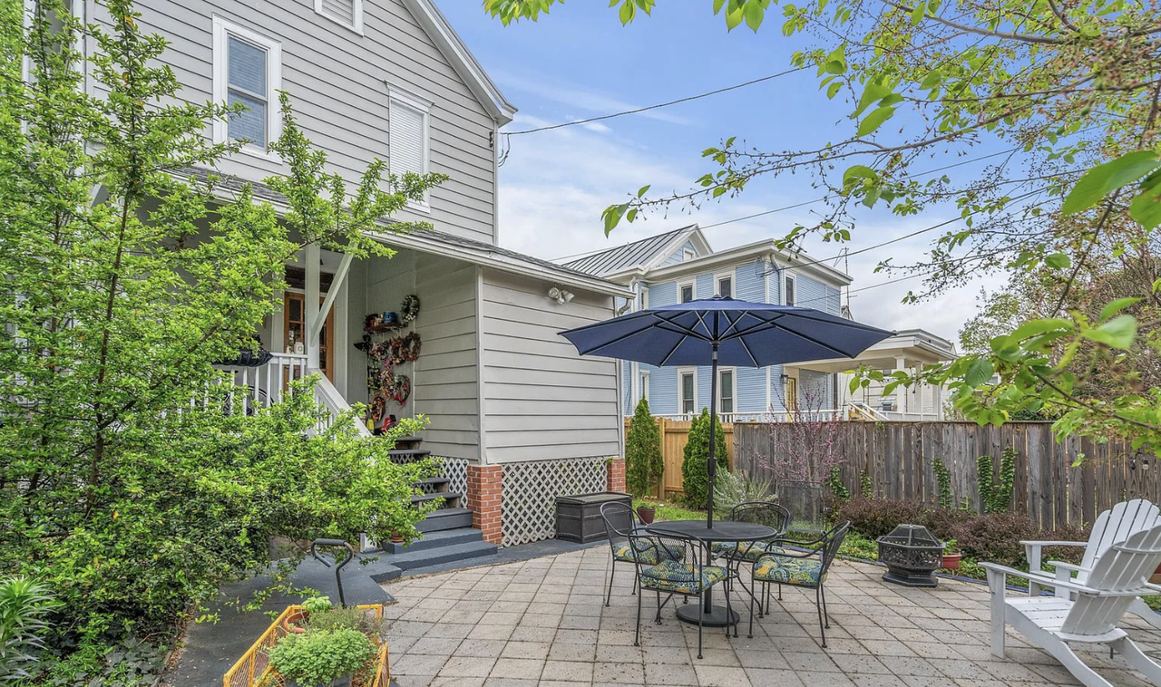 1340 Valley Pl Se #NA - Photo 3 of 20