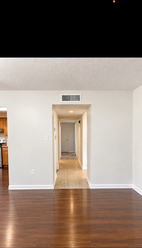 7213 Prairie Rd Ne #NA - Photo 7 of 18