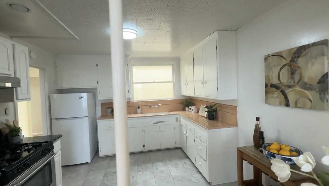 39 Willits Street - Photo 3 of 7