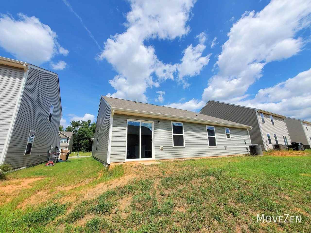 4612 Hazelburn Dr - Photo 2 of 42
