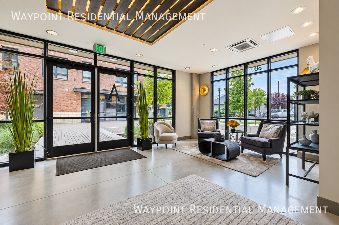 880 W River St #207 - Photo 3 of 47