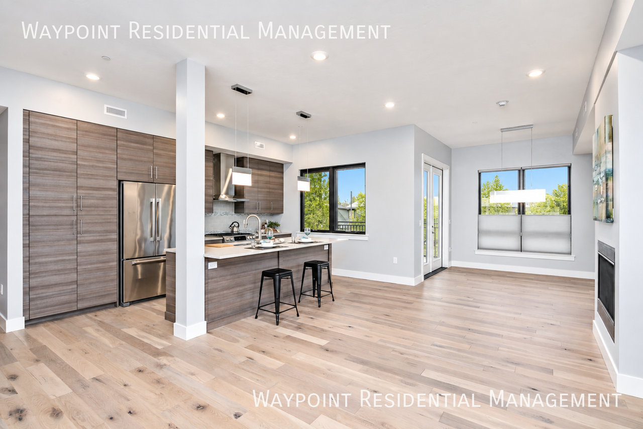 880 W River St #207 - Photo 7 of 47