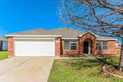 1205 Hampton Dr - Photo 1 of 1