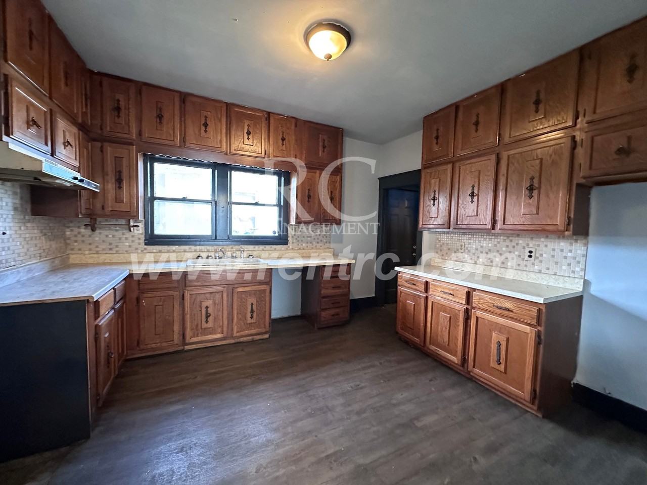 20 Stroup St - Photo 2 of 23