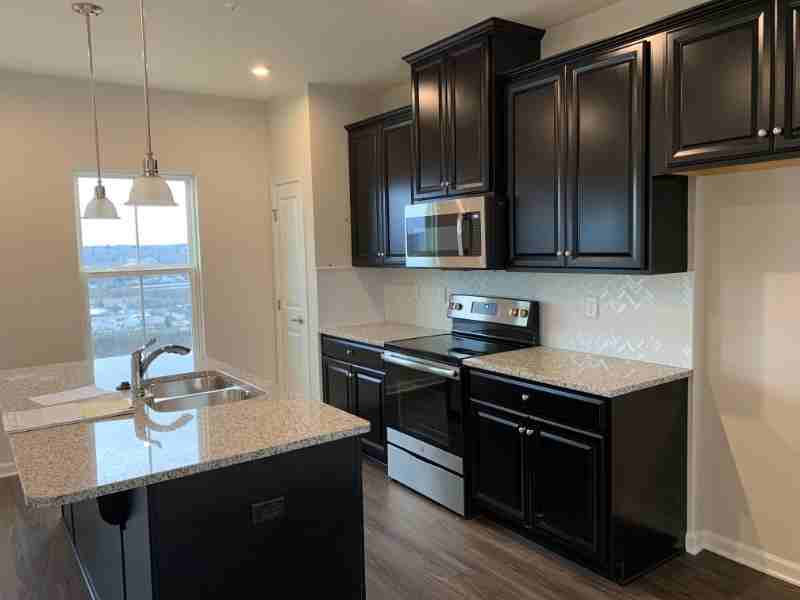 2012 Cade Dr - Photo 3 of 13