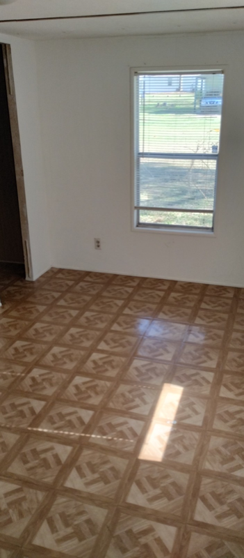 134 Se Laurence Ct - Photo 6 of 11