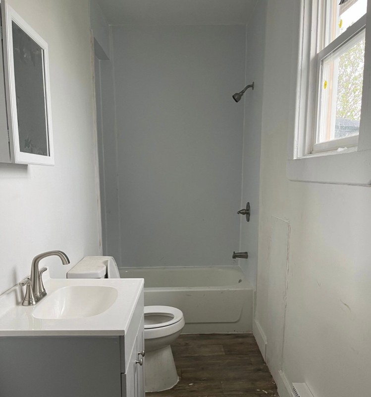 1320 E Main St #3 - Photo 3 of 11