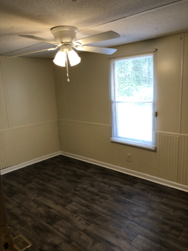 2602 New Hope Rd - Photo 7 of 11