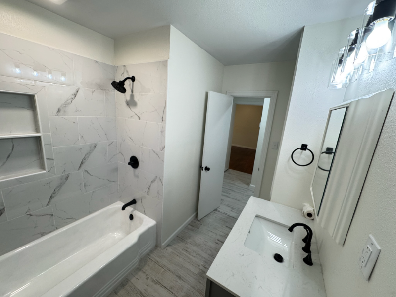 417 Sunset Blvd - Photo 7 of 14