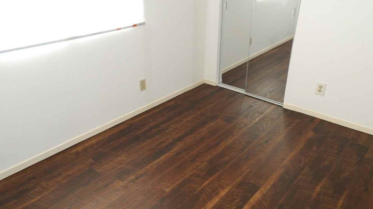 5271 Huntington Drive North, Los Angeles, Ca, Usa #207 - Photo 2 of 10