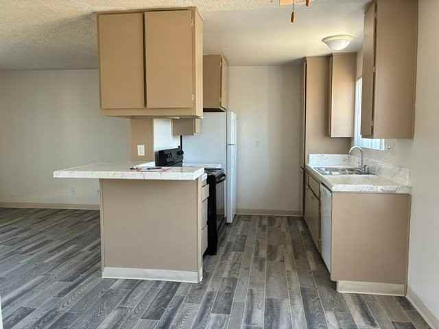 991 N Mollison Ave #10