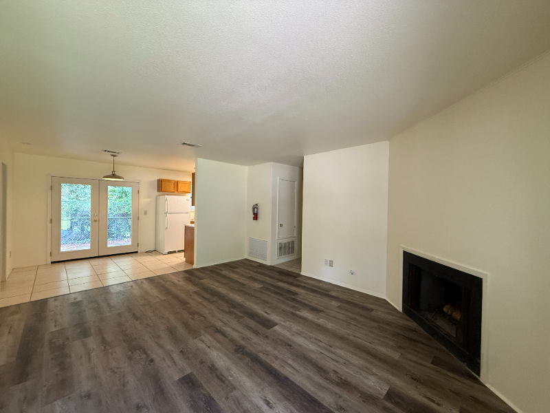 224 Bluebird Ln #224 - Photo 3 of 12