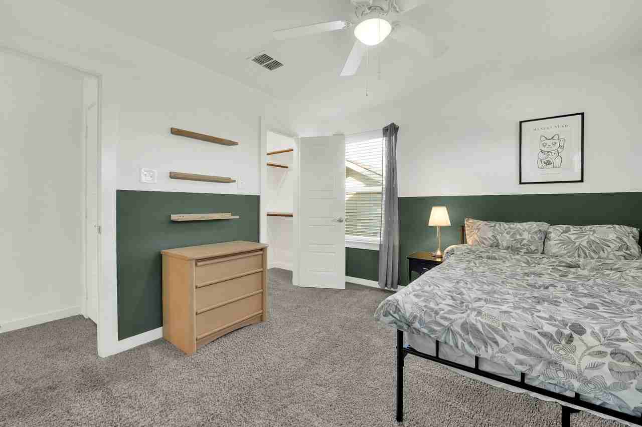 2113 Paxton Way - Photo 2 of 10