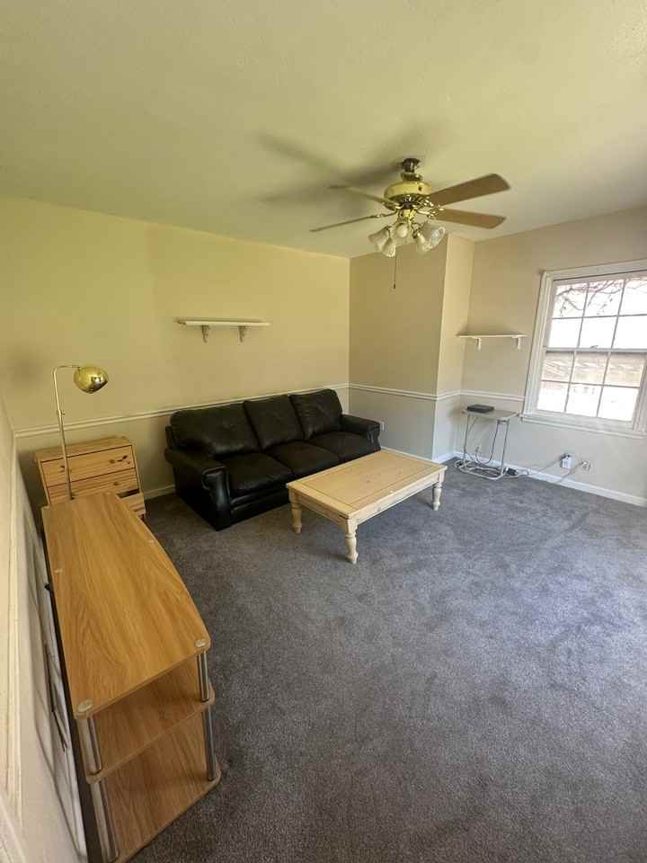 235 Ne - Photo 3 of 17