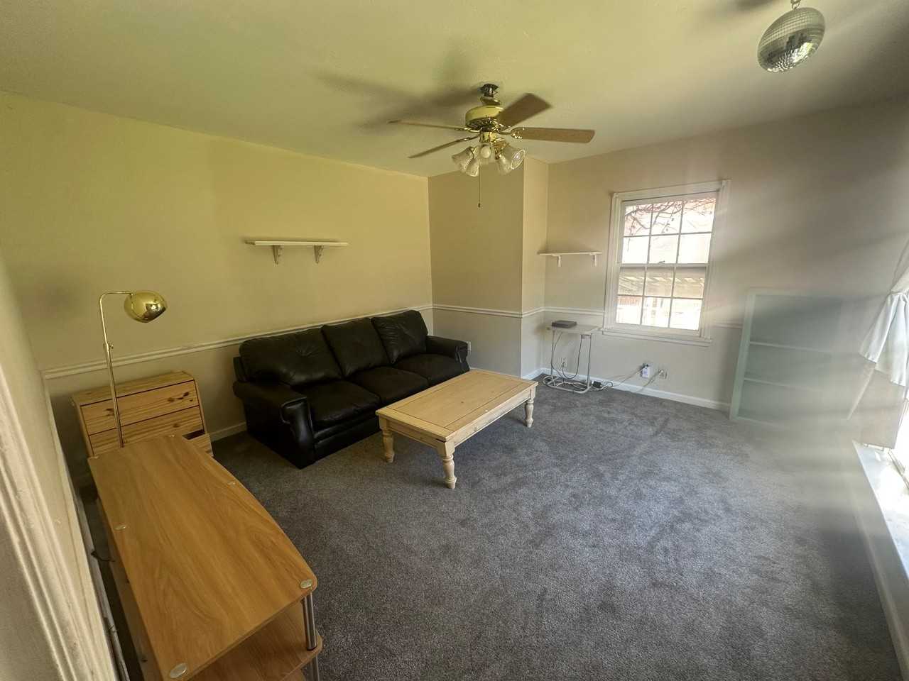 235 Ne - Photo 4 of 17