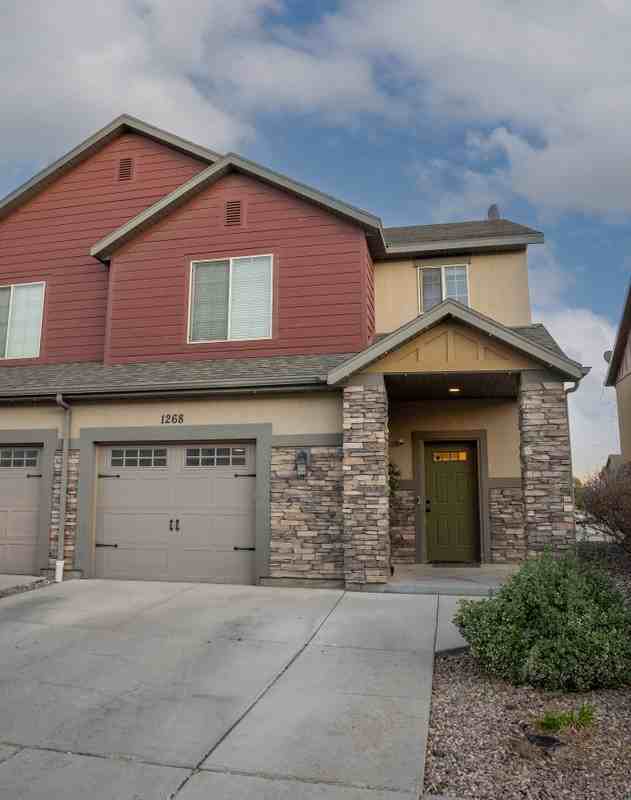 1268 N Baycrest Dr