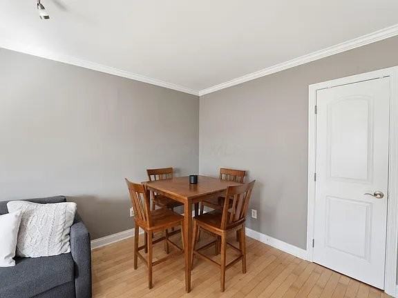 1397 Broadview Ave #16 - Photo 7 of 19