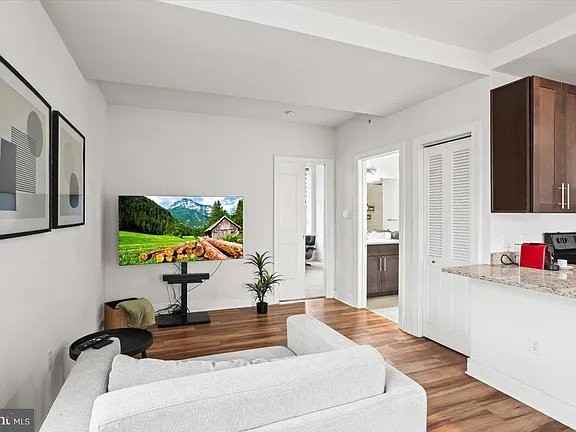 231 State St #20 - Photo 6 of 16