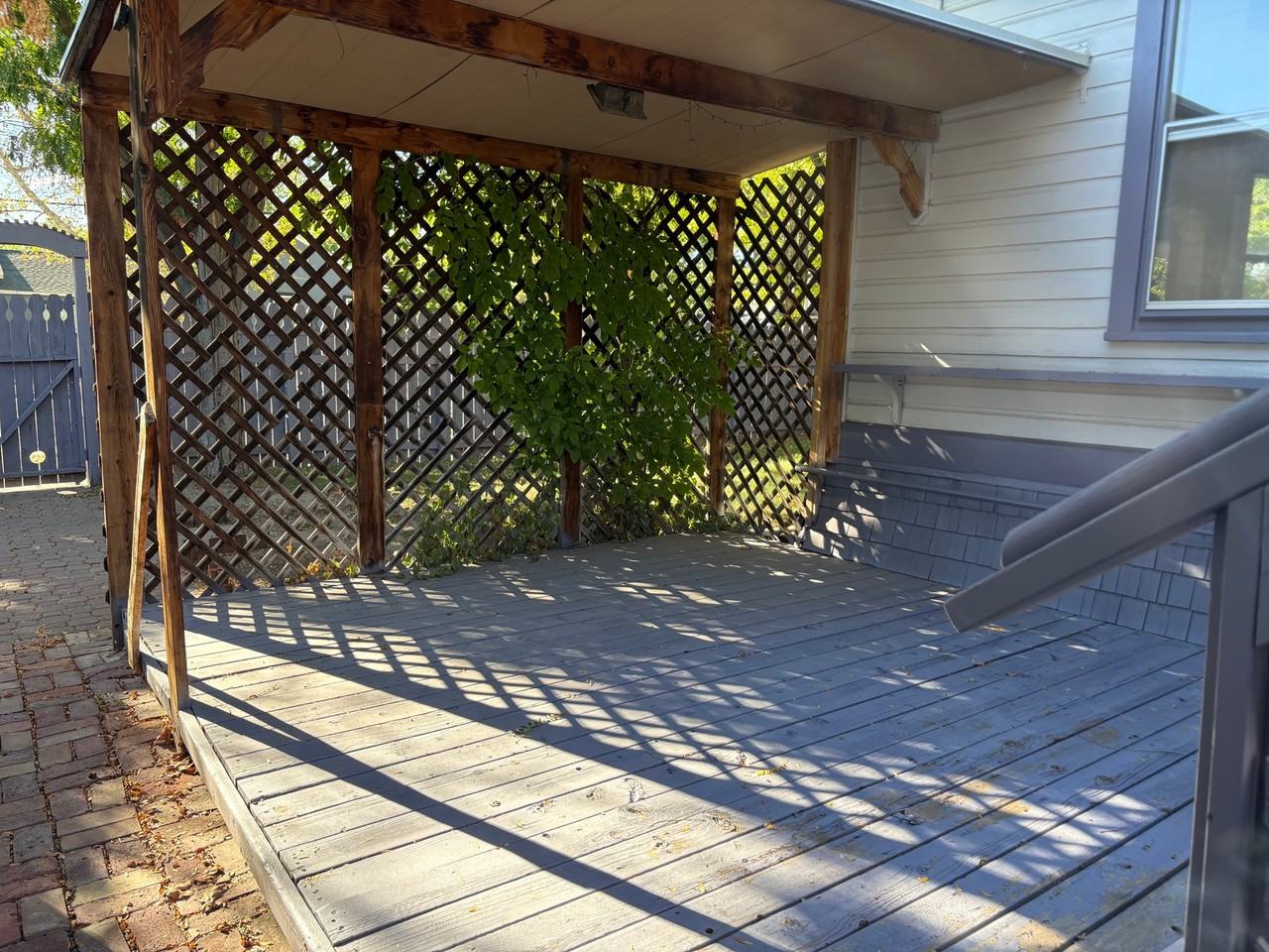 1303 Main St - Photo 4 of 16
