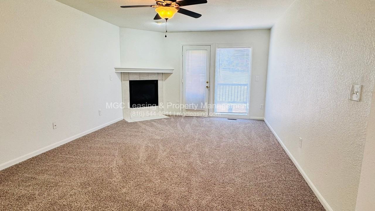 5808-5810 NE 42nd St - Photo 5 of 21