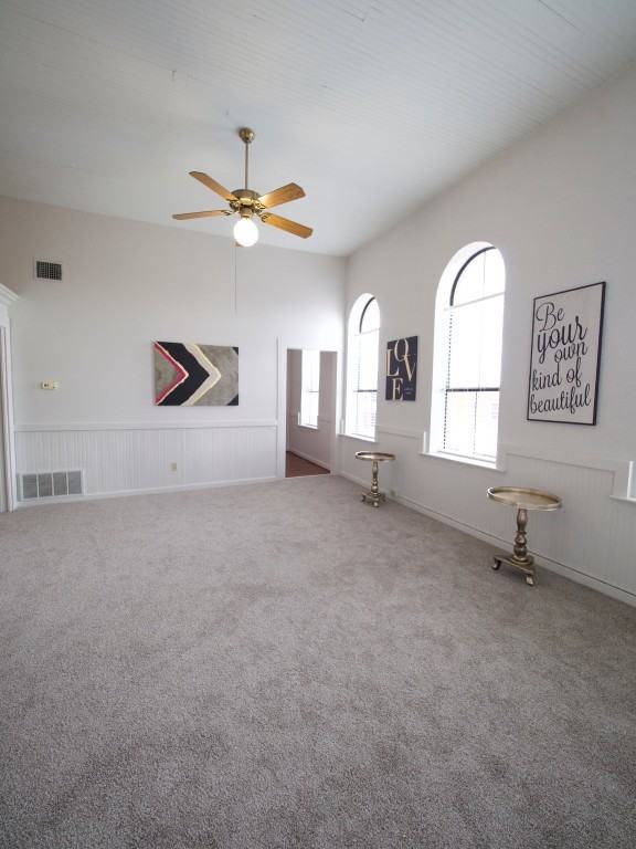 307 S Main St - Photo 2 of 4