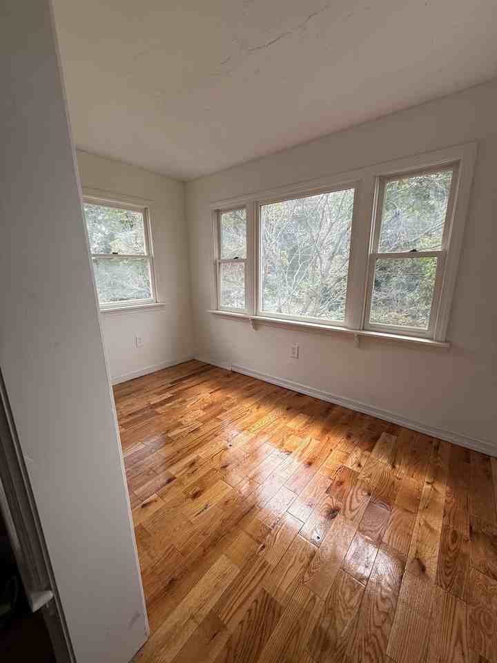 22 Park St #1