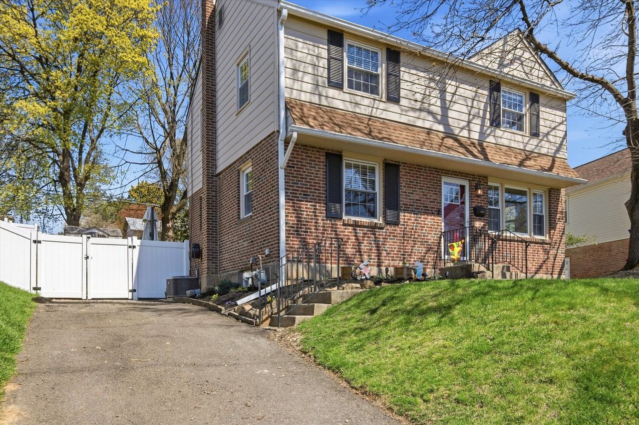 2907 Kanes Rd - Photo 2 of 19