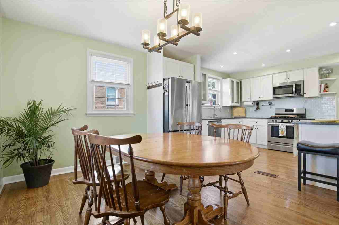 2907 Kanes Rd - Photo 5 of 19
