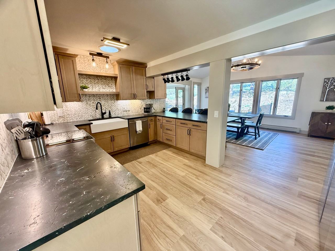 2945 Aspen Dr - Photo 5 of 14