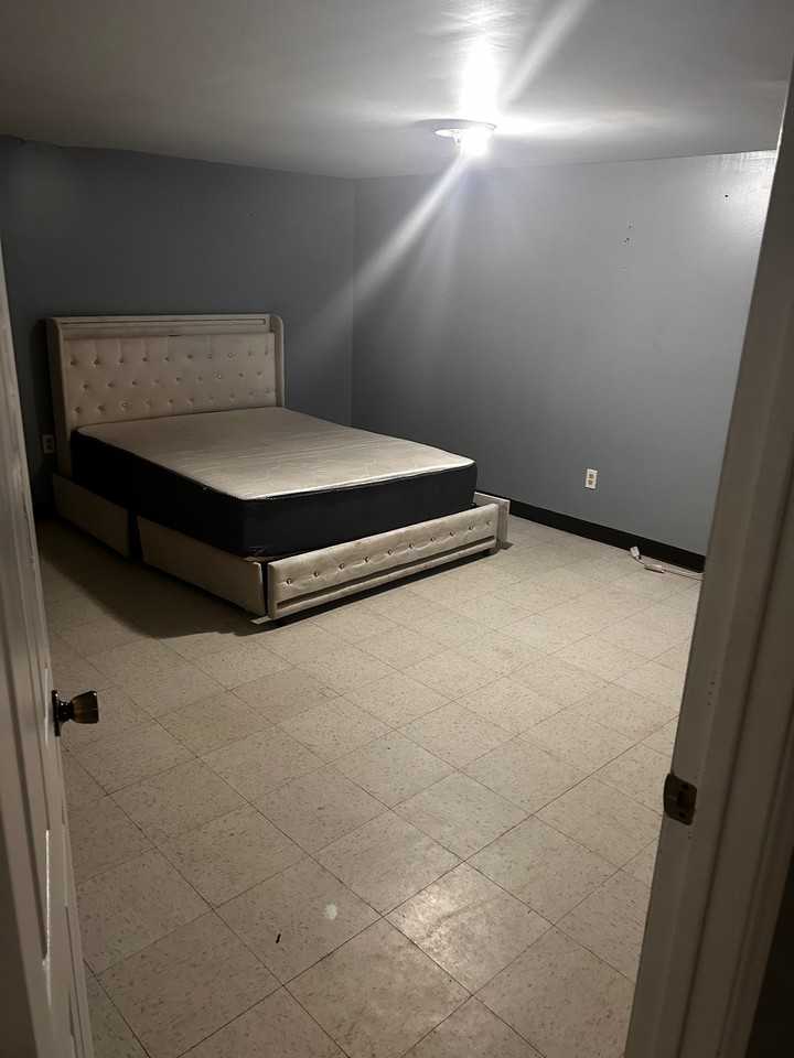 402 Madison Ave - Photo 5 of 14