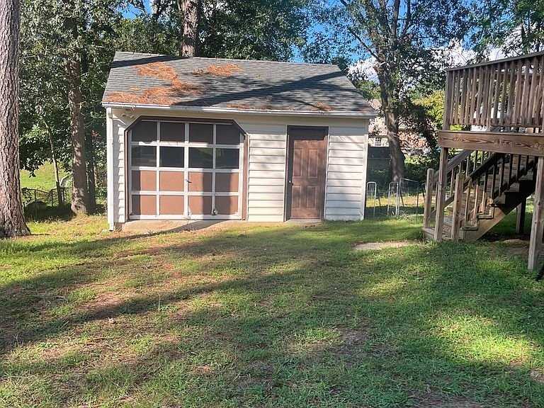7082 Cornfield Ln - Photo 2 of 10