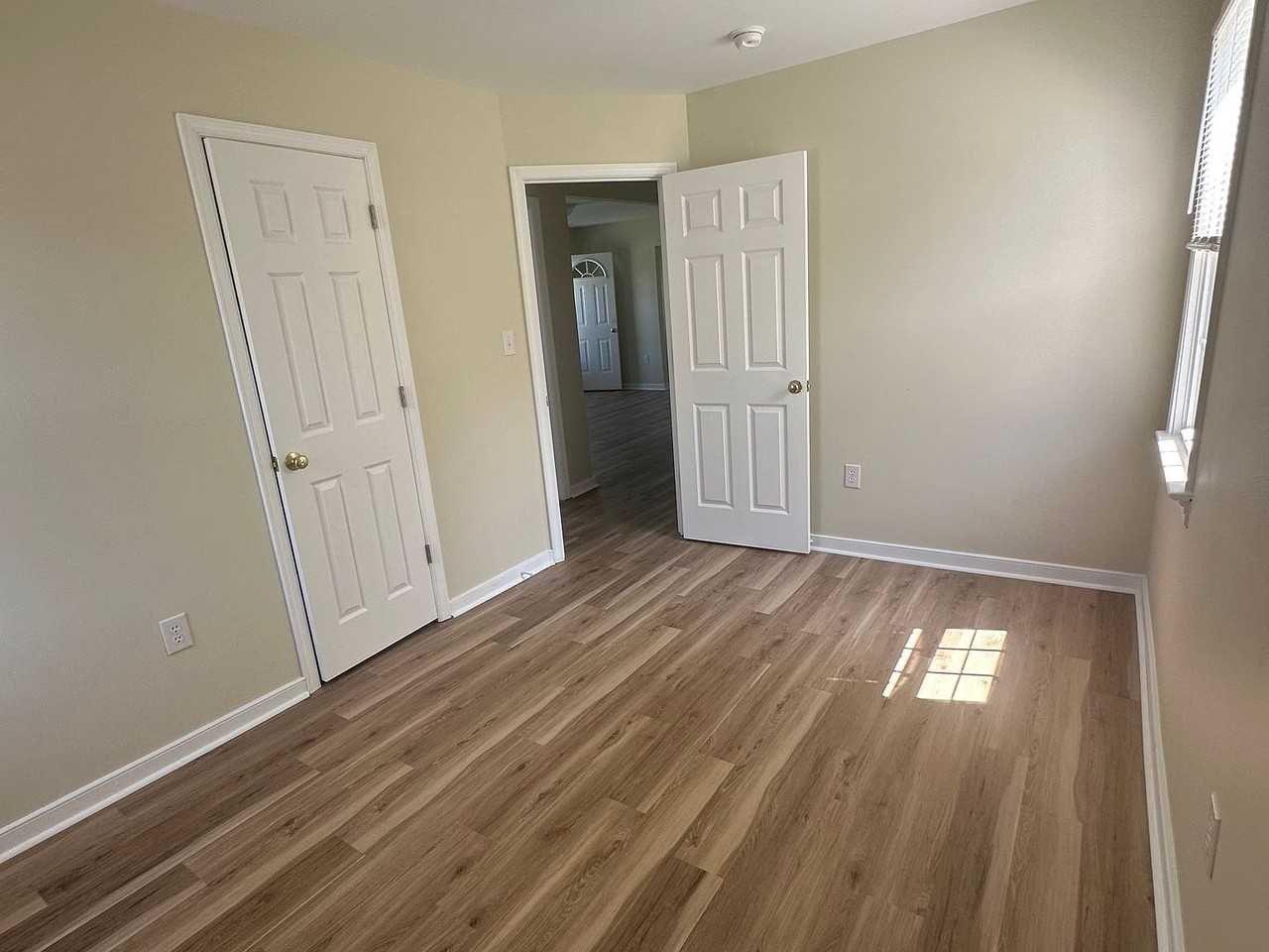 7082 Cornfield Ln - Photo 5 of 10