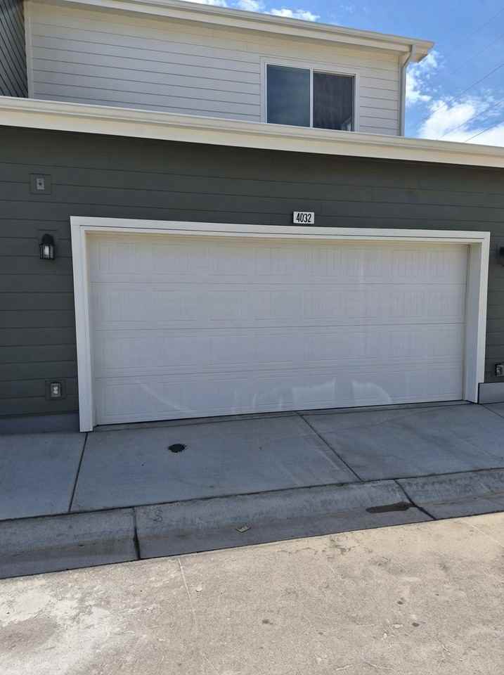 4032 Agnes St - Photo 7 of 9