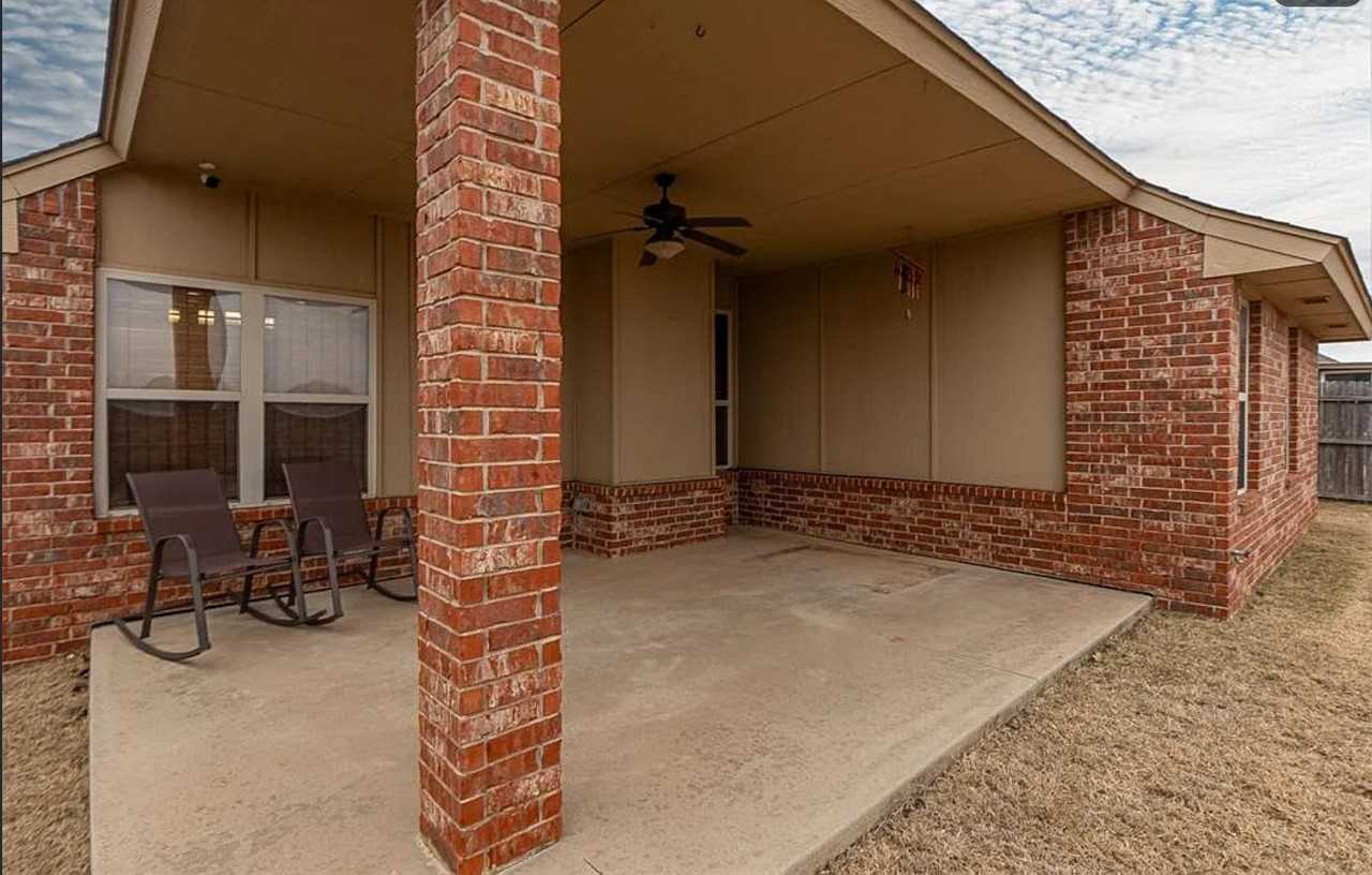 7504 Meadow Lake Dr - Photo 7 of 19