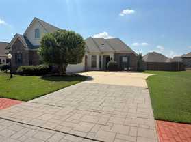 769 Dumaine Dr - Photo 1 of 1