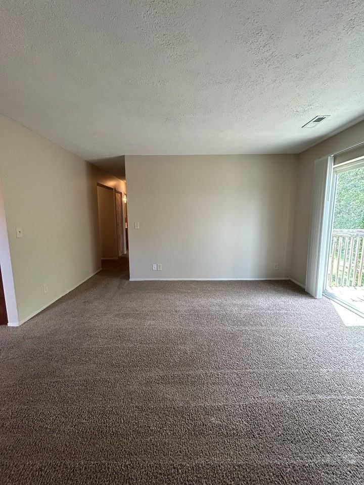 Wheaten Place (10919 Cottonwood Lane) - Photo 2 of 45