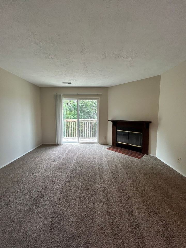 Wheaten Place (10919 Cottonwood Lane) - Photo 3 of 45
