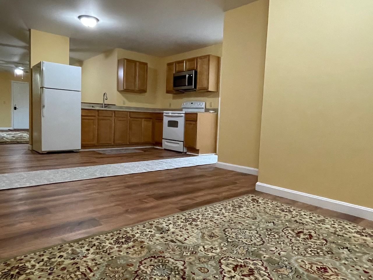 52 Village Dr #7A - Photo 4 of 17