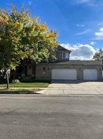 featured image of 2839 W Table Rock Dr