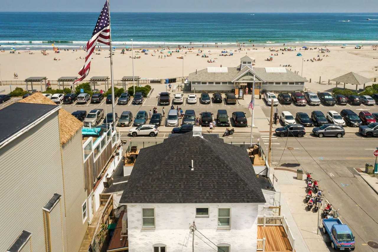 67 Ocean Blvd #LOWER