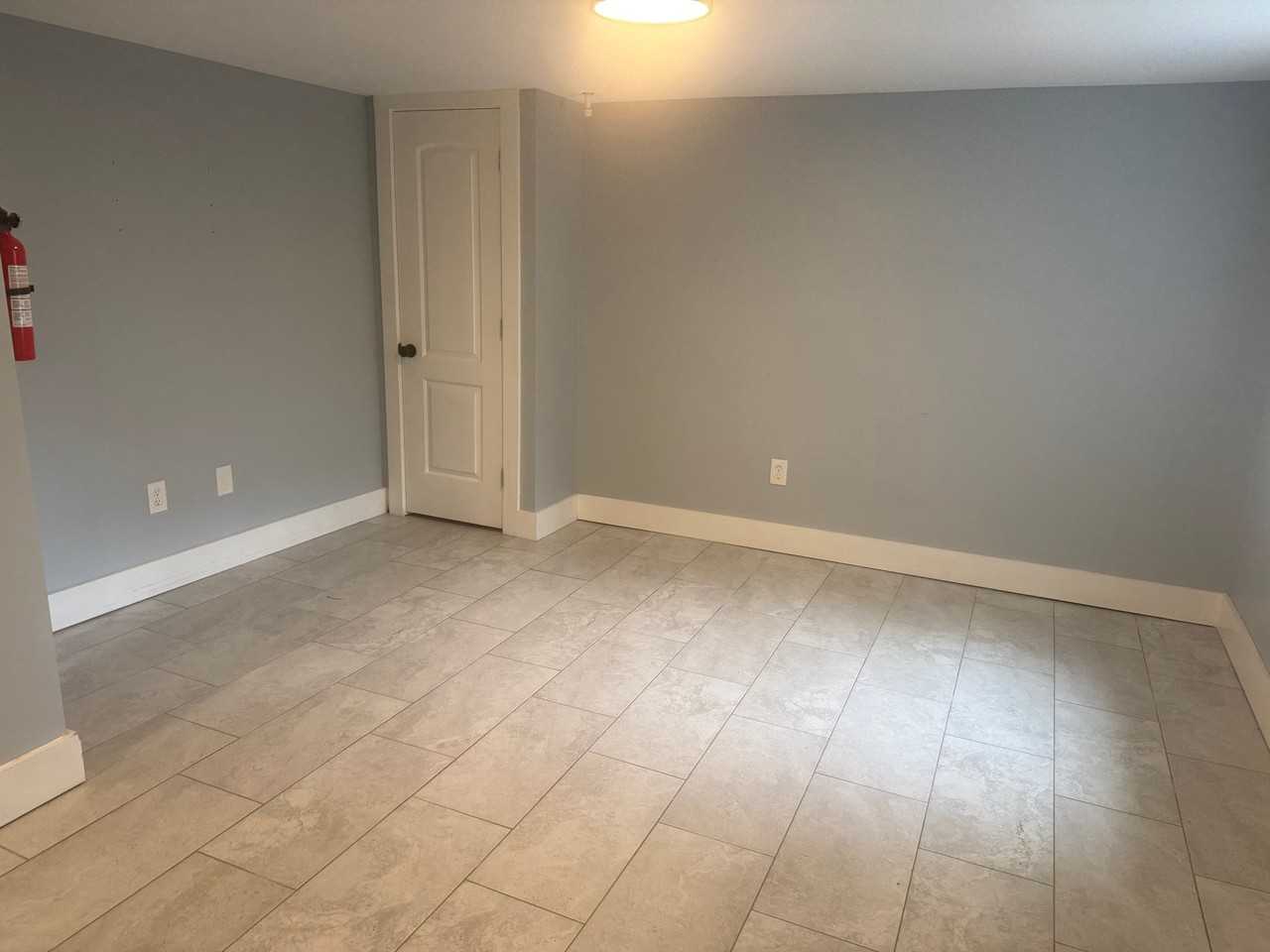 67 Ocean Blvd - Photo 5 of 12