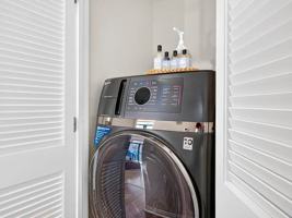 featured image of 144 S 3rd St #332