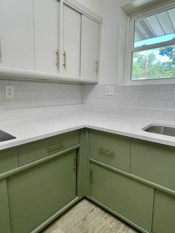 902 Malta Ln - Photo 4 of 39