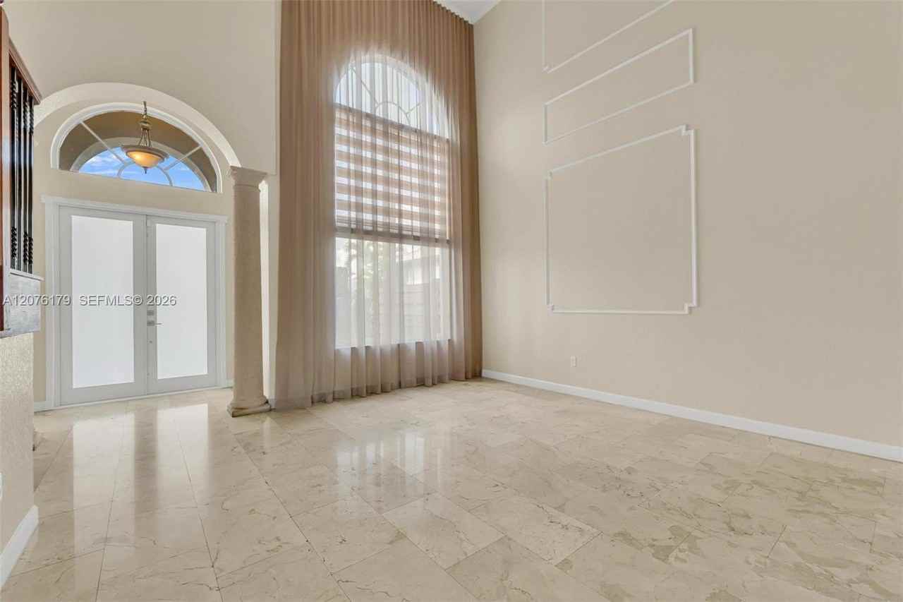 Sw 44th St - Photo 5 of 20