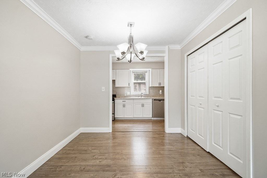 2326 Greenvale Rd - Photo 6 of 20