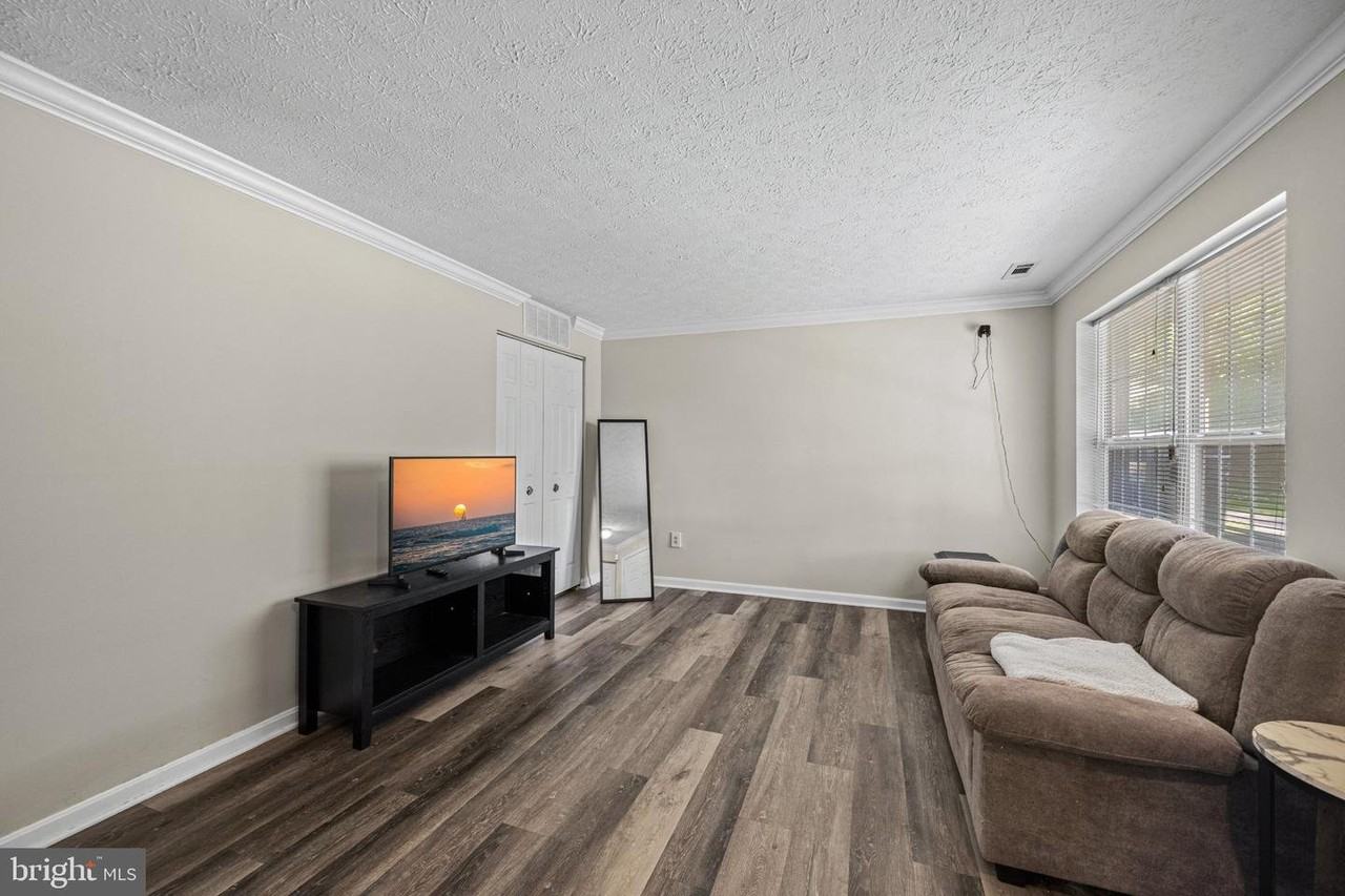 61 Shetland Cir #61 - Photo 3 of 19