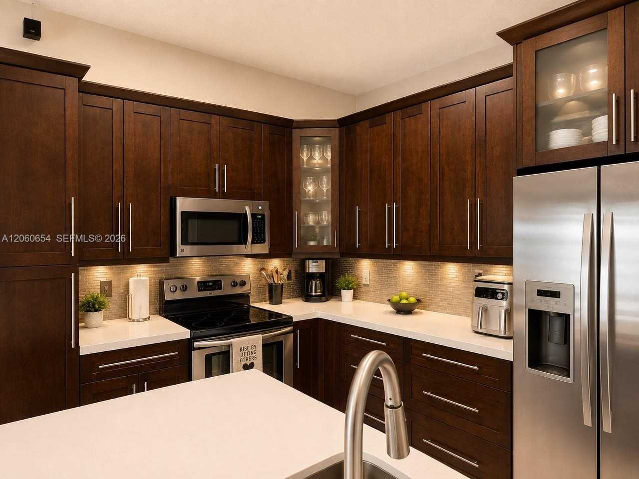 17677 Swst - Photo 3 of 20