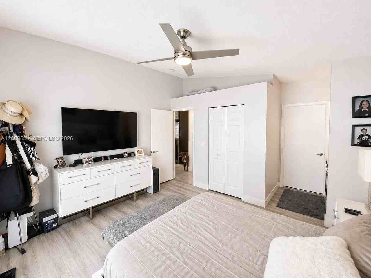 17677 Swst - Photo 7 of 20